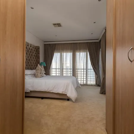 806 Lighthouse Mall - By Stay In Umhlanga Durban Exterior photo
