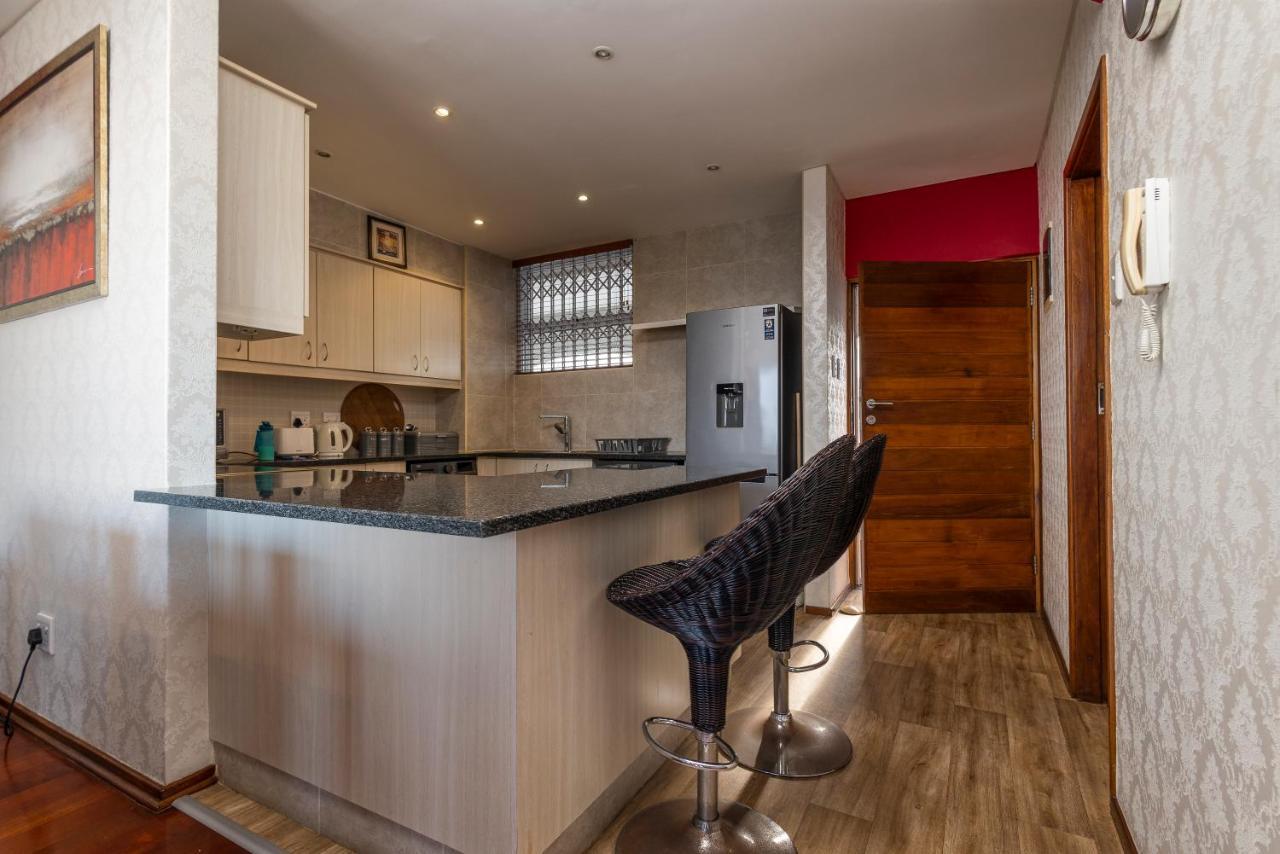 806 Lighthouse Mall - By In Umhlanga Apartment Durban